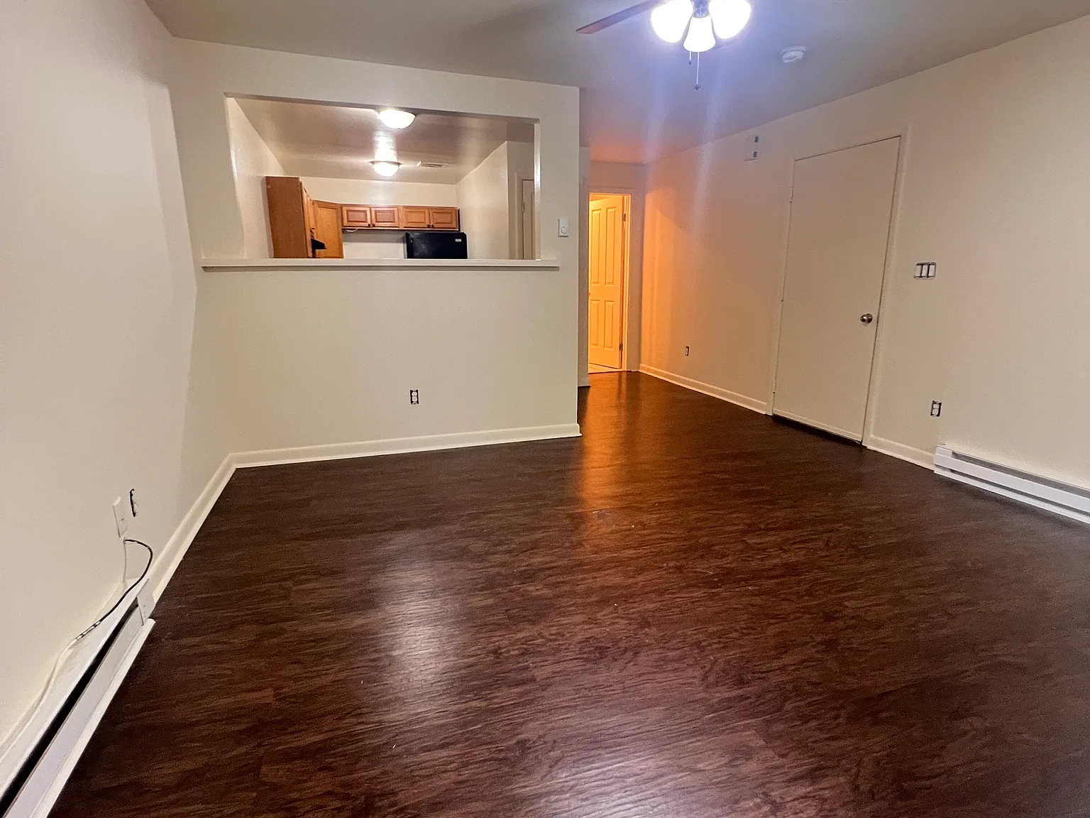 Studio, 400 sqft, $1,685 — Photo 4