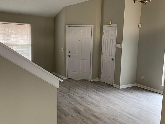 5th image of 5776 Cedar Croft Ct