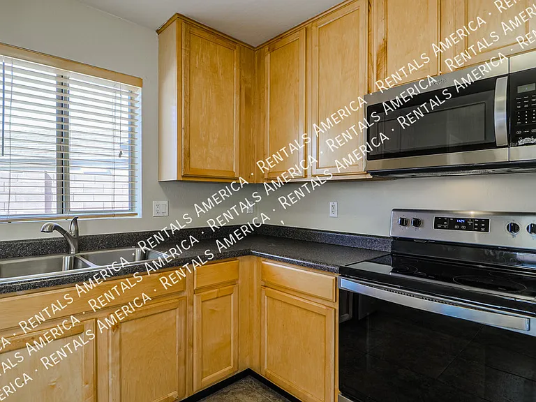 3877 W Naomi Ln — Photo 12