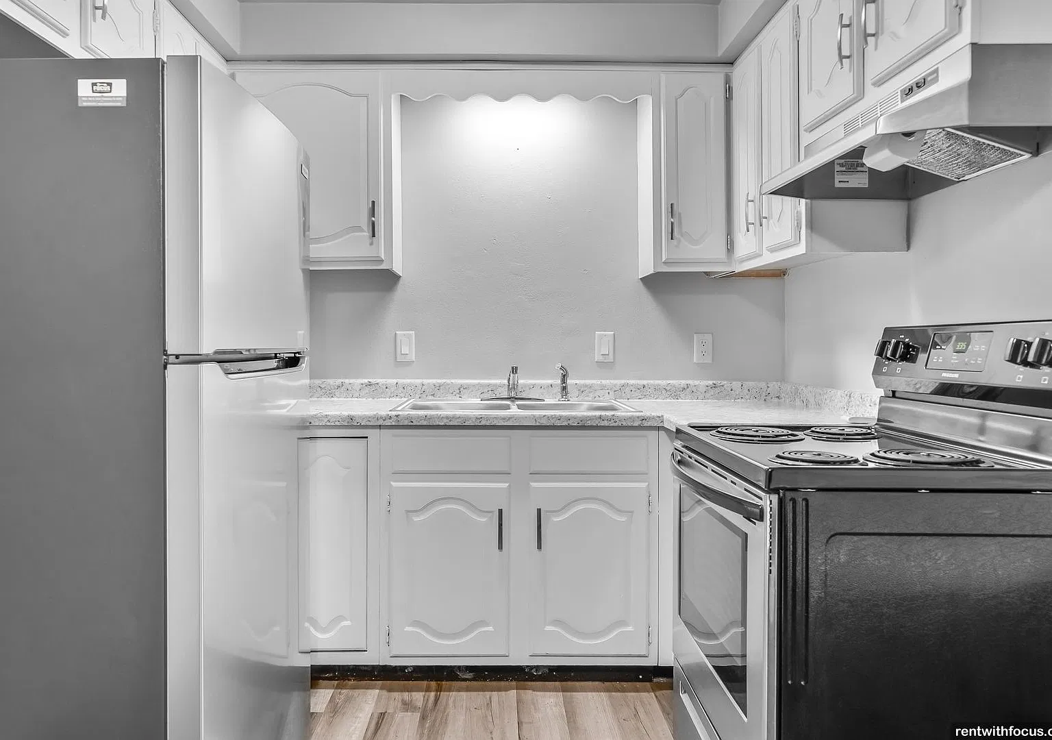 1000 Taylor St Little Chute — Photo 1