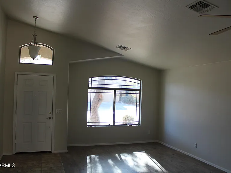 43410 W Wild Horse Trl — Photo 14