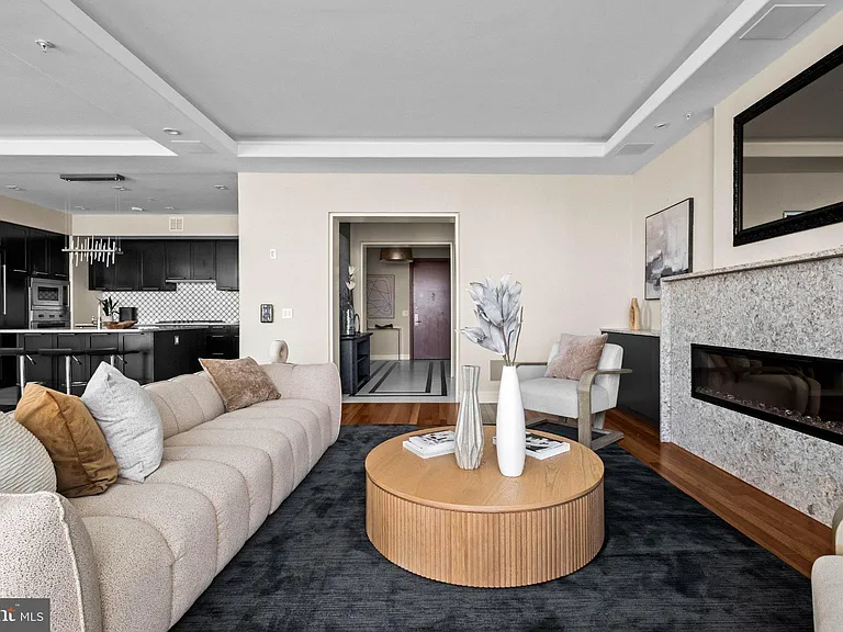 1414 S Penn Sq #30CDE — Photo 14
