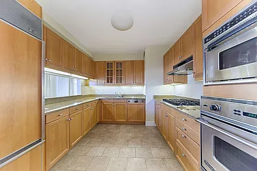 Rented by Brown Harris Stevens