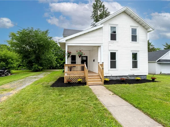 54 Spring St, Adams, NY 13605