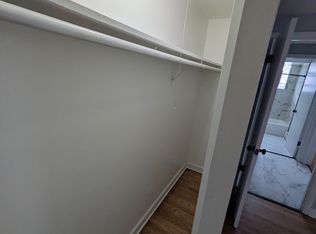 6212 W Montrose Ave #1R, Chicago, IL 60634