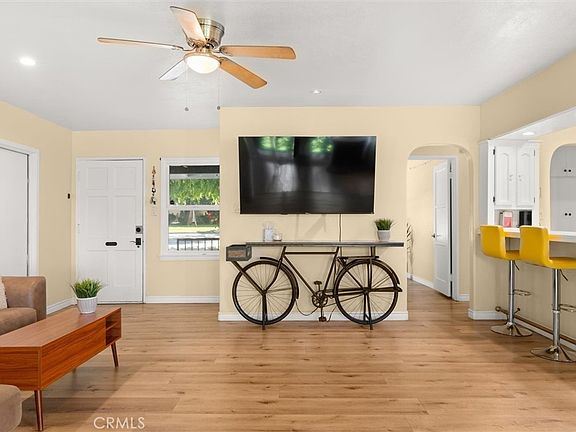 5th image of 3623 Arlington Ave