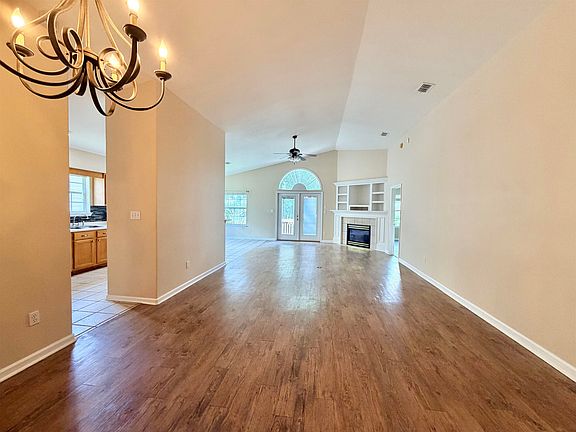 3rd image of 9336 Royal Troon Dr