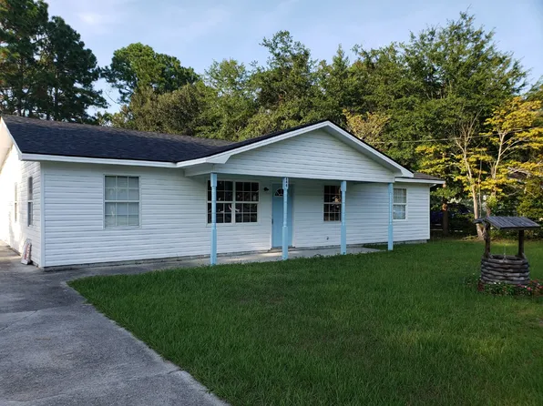 646 Lee Rd, Hinesville, GA 31313