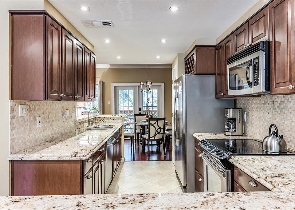 1st image of 1802 Stoney Brook Dr APT 108