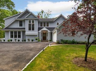 312 New Providence Rd, Mountainside, NJ 07092