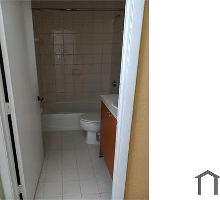 2726 NW 131st St — Photo 13