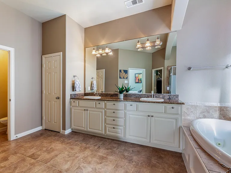 920 Fannin Dr — Photo 21
