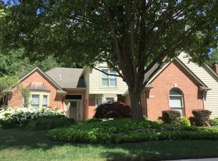 43620 Via Antonio Dr, Sterling Heights, MI 48314