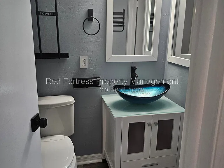 1660 Pine Valley Dr #104 — Photo 12