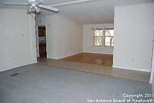 4th image of 106 Harvest Ln