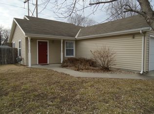 2717 Kirkwood Dr, Manhattan, KS 66502