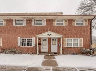 1433 W Touhy Ave APT B, Chicago, IL 60626