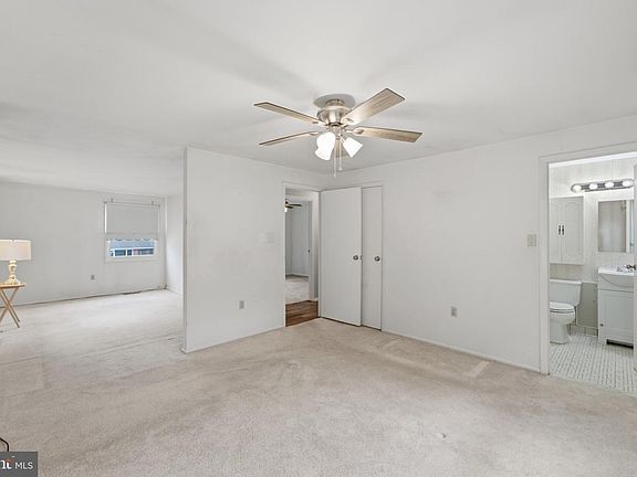 4th image of 5028 Nicholas Rd