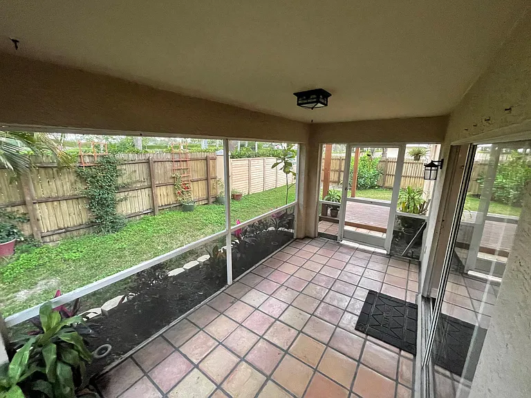 85 Burnt Pine Dr — Photo 16