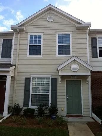 1st image of 3686 Summerlin Ln