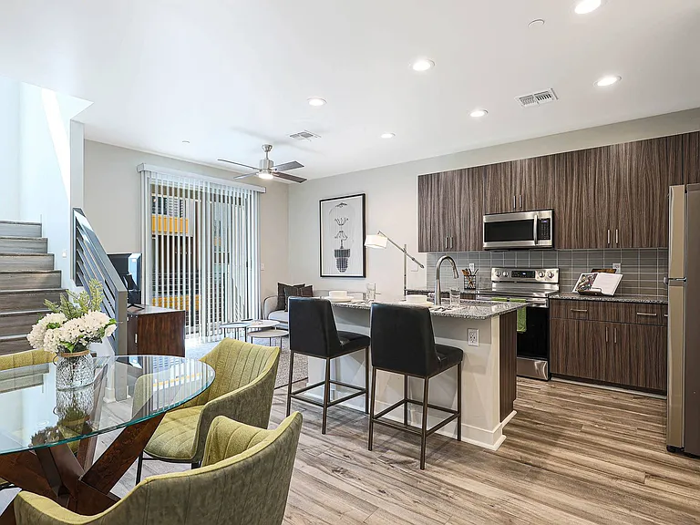 Scottsdale Hayden Townhomes — Photo 8