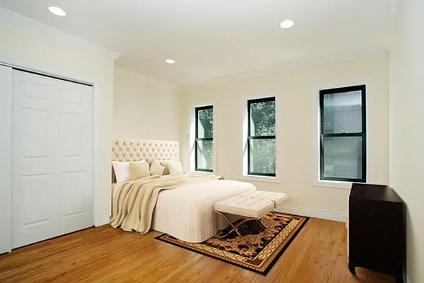 Rented by Corcoran | media 32