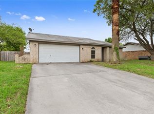 802 Rosedale Dr, Hewitt, TX 76643