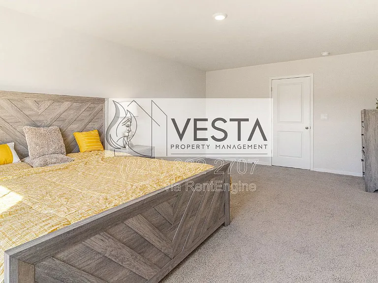240 Ridgeview Ln — Photo 22