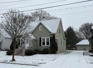 124 E Randall St, Shawano, WI 54166