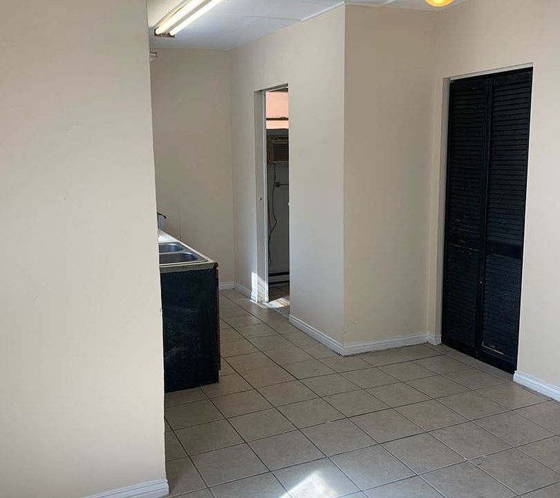 1st image of 1412 S 2nd St #9964607