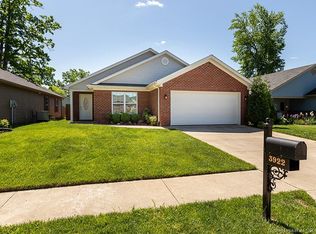 3922 Homestead Dr, New Albany, IN
