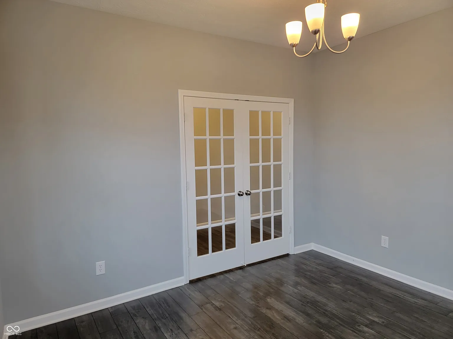 4 bed, 2.5 bath, 2782 sqft, $3,500 — Photo 3