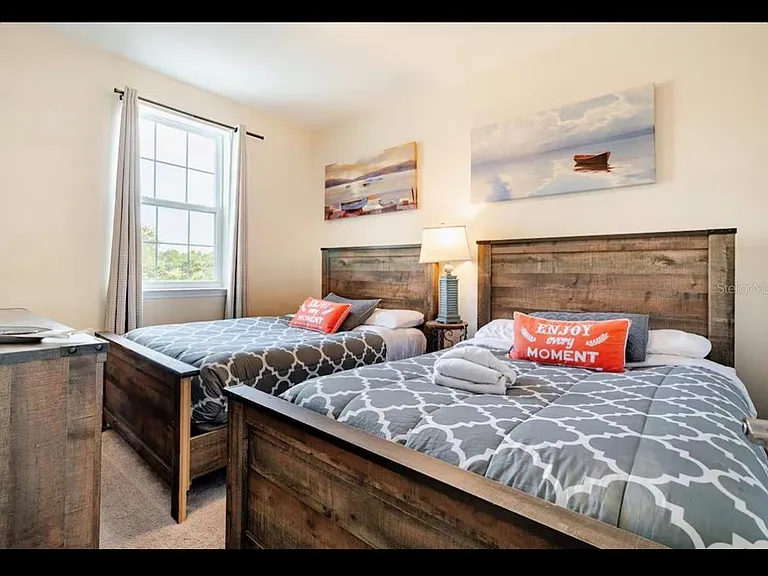 354 Captiva Dr — Photo 23