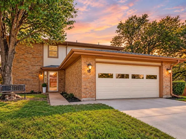 15 Dewberry Ct, Bedford, TX 76021
