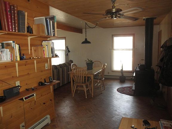 3rd image of 6881 N Northway Dr