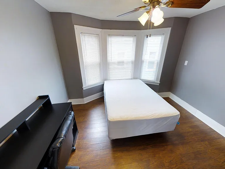 928 Ackerman Ave — Photo 12