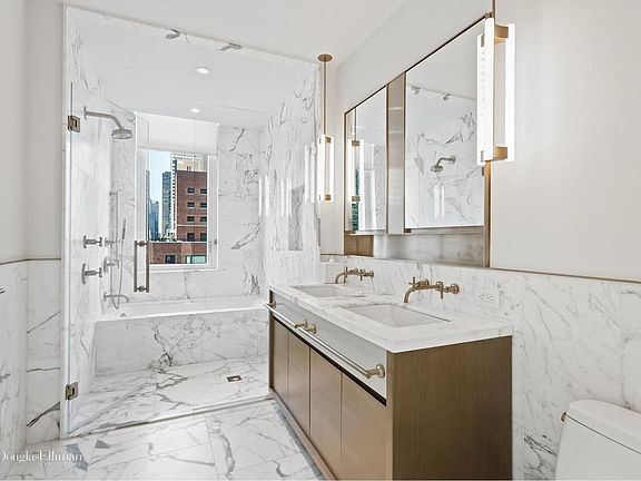 5th image of 305 E 51st St APT 19B