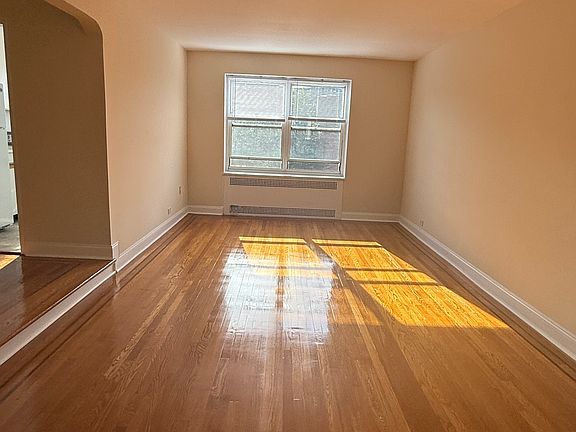 2nd image of 18015 64th Ave #1