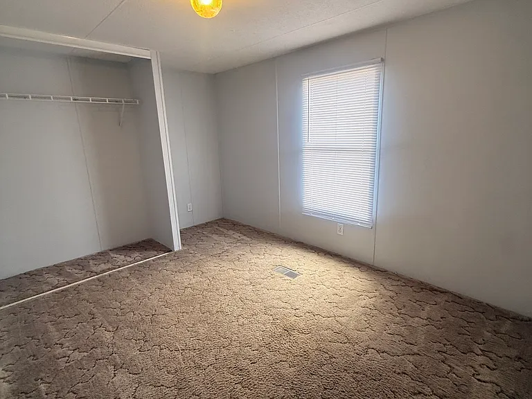 3323 Eastern Ave — Photo 9