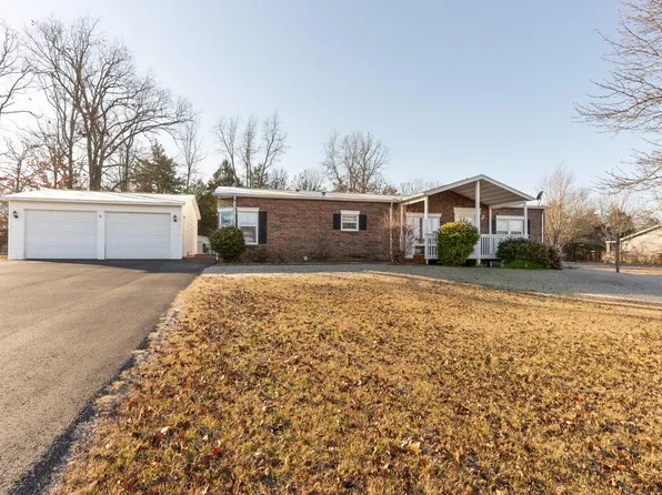 307 Lake Ranch Road, Kissee Mills, MO 65680