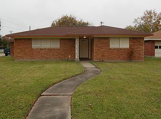 2022 16th Ave N, Texas City, TX 77590