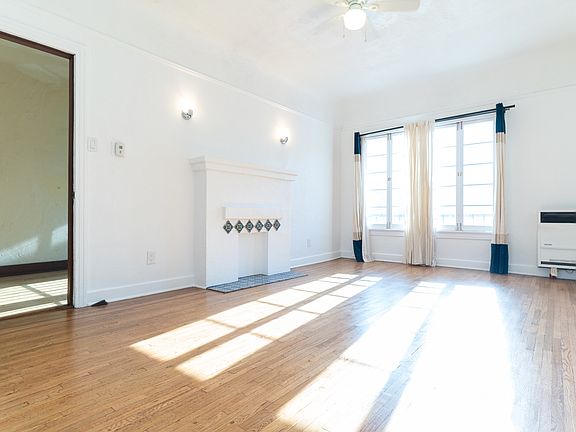 5th image of 1141 Echo Park Ave APT 101