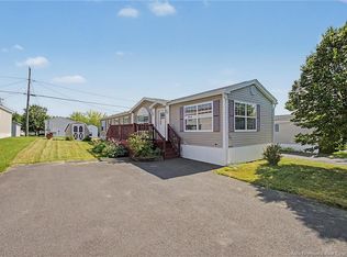 107 Jacob St, Fredericton, NB E3G0M8