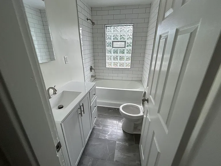 155 E Woodrow Ave — Photo 11