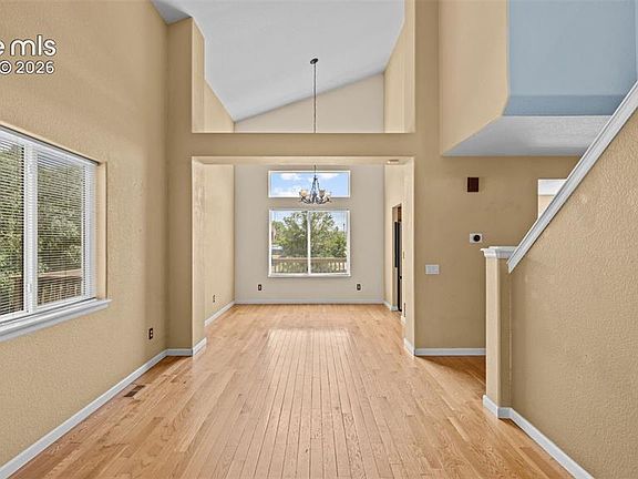 5th image of 5216 Arroyo St