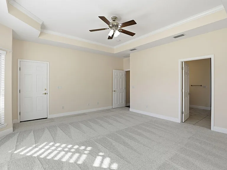 14313 NW 60th Ave — Photo 39