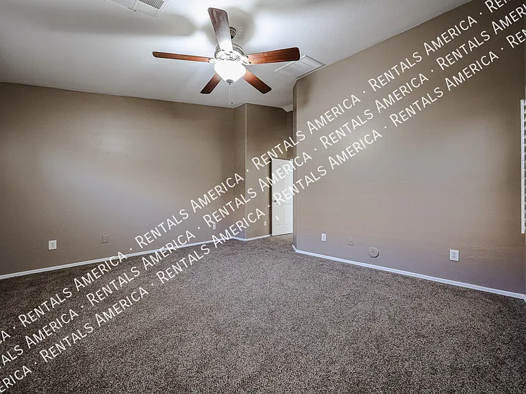 36322 W Alhambra St — Photo 15