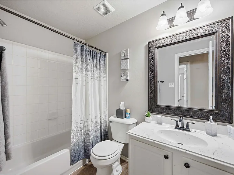 71 Summerhaze Cir — Photo 17