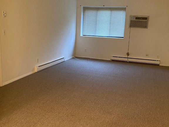 2nd image of 59 Fieldstone Dr APT 11