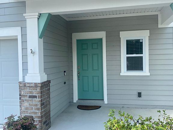 3rd image of 178 Park Lake Dr